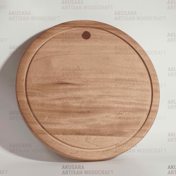 Rounded Cutting Board